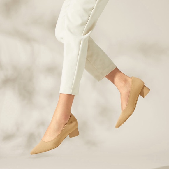 Tracy Pro Vivaia Pointed Toe Block Heels in Nude Peach - Picture 6 of 8